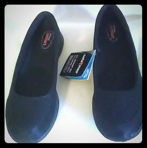 Never Worn safeTstep Comfort Shoes